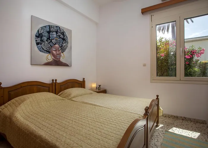 Thelia Rhodian Traditional House