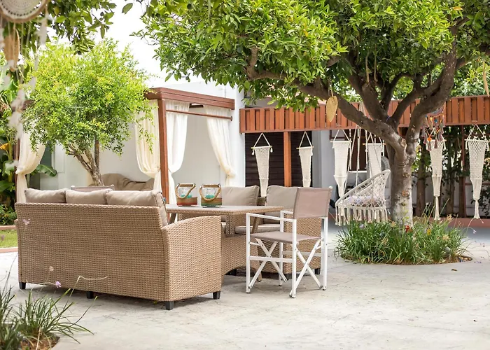 Thelia Rhodian Traditional House